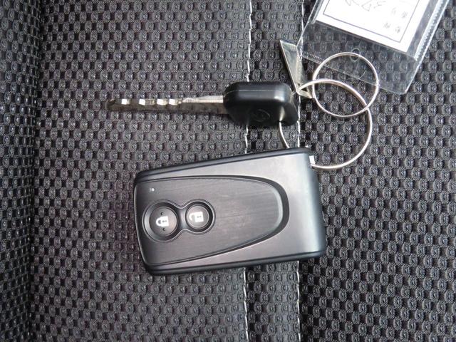 コペンローブ　　　オートエアコン　コーナーセンサー　１年間無料保証運転席・助手席シートヒーター　キーフリー　Ａストップ　運転席助手席エアバッグ　１オーナ　キーフリー　元試乗車　プッシュスタート　ＬＥＤヘッドライト　ＡＢＳ　オートライト　パワーウィンドウ（三重県）の中古車