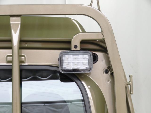 ハイゼットトラックジャンボエクストラ　　　　　　４ＷＤ　ＣＶＴ　１年間無料保証コーナーセンサー　デフロック　キーフリー　ゲートチェーン　マニュアルエアコン　あゆみ板掛け　荷台ゴムマット　荷台作業照明　電動格納式ミラー　純正フロアマット　パワーウィンドウ　ＬＥＤヘッドライト（三重県）の中古車