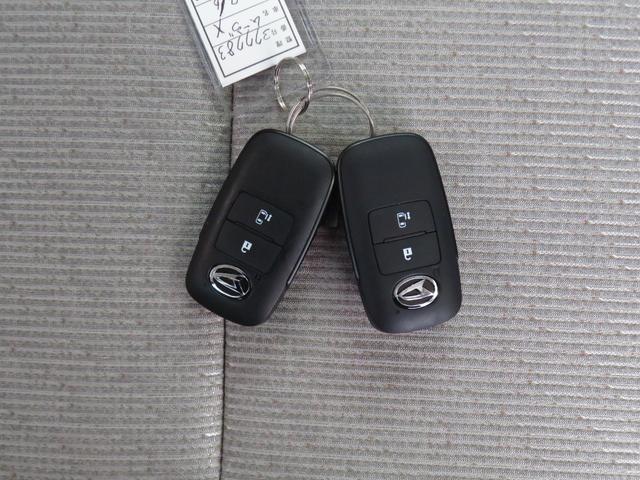 ムーヴＸ　助手席側パワースライドドア　バックカメラ　１年間無料保証キーフリー　コーナーセンサー　レベリング　ＬＥＤヘッドライト　ＨＤＭＩ接続　パワーウィンドウ　オートエアコン　ワイヤレス充電　純正９型ディスプレイオーディオ　ブルートゥース　アイドリングストップ（三重県）の中古車