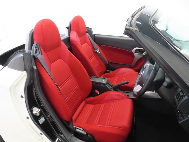 コペンローブ　　純正７型ナビ　バックカメラ　ＥＴＣ　１年間無料保証運転席・助手席シートヒーター　キーフリー　オートエアコン　Ｂｌｕｅｔｏｏｔｈ対応　ＵＳＢ接続　ＤＶＤ再生　アイドリングストップ　ターボエンジン　地デジ　ＬＥＤヘッドライト　ＡＢＳ　パワーウィンドウ（三重県）の中古車