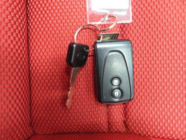 コペンローブ　　純正７型ナビ　バックカメラ　ＥＴＣ　１年間無料保証運転席・助手席シートヒーター　キーフリー　オートエアコン　Ｂｌｕｅｔｏｏｔｈ対応　ＵＳＢ接続　ＤＶＤ再生　アイドリングストップ　ターボエンジン　地デジ　ＬＥＤヘッドライト　ＡＢＳ　パワーウィンドウ（三重県）の中古車