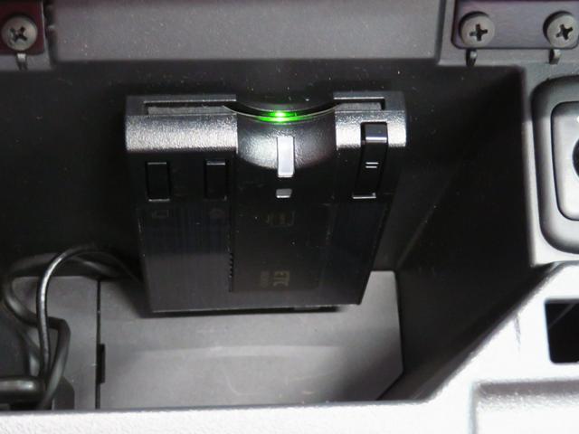 コペンローブ　　純正７型ナビ　バックカメラ　ＥＴＣ　１年間無料保証運転席・助手席シートヒーター　キーフリー　オートエアコン　Ｂｌｕｅｔｏｏｔｈ対応　ＵＳＢ接続　ＤＶＤ再生　アイドリングストップ　ターボエンジン　地デジ　ＬＥＤヘッドライト　ＡＢＳ　パワーウィンドウ（三重県）の中古車