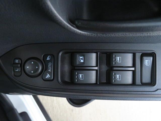 タントファンクロス　純正９型ディスプレイオーディオ　１年間無料保証電動パーキングブレーキ　コーナーセンサー　定期点検記録簿　Ｂｌｕｅｔｏｏｔｈ　プッシュスタート　電動格納ドアミラー　バックカメラ　運転席・助手席シートヒーター　両側パワースライドドア　ＨＤＭＩ接続（三重県）の中古車