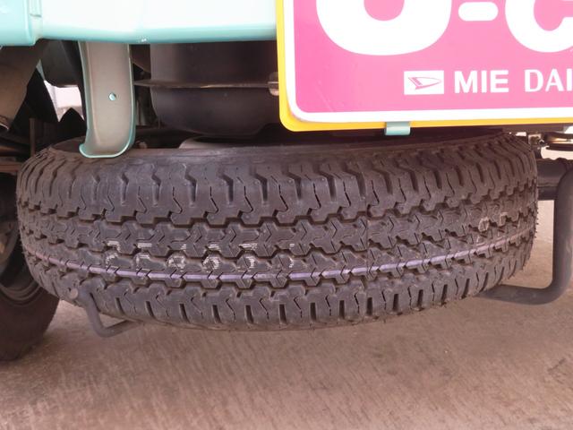 ハイゼットトラックジャンボＳＡIIIｔ　４ＷＤ　４ＡＴ　ＥＴＣ　１年間無料保証荷台作業照明　ゲートチェーン　レベリング　ゲートプロテクター　あゆみ板掛け　荷台ゴムマット　マニュアルエアコン　純正７型ナビ　キーレスエントリー　パワーウィンドウ　純正フロアマット　Ｂｌｕｅｔｏｏｔｈ（三重県）の中古車