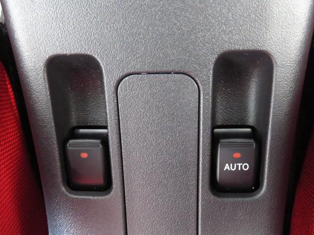 コペンセロ　　　　オートエアコン　パワーウィンドウ　１年間無料保証運転席・助手席シートヒーター　キーフリー　整備記録簿　ターボエンジン　運転席エアバッグ　ＬＥＤヘットランプ　ＡＢＳ　アルミホイール　衝突安全ボディ　ワンオーナーカー　元試乗車　アイドリングストップ（三重県）の中古車