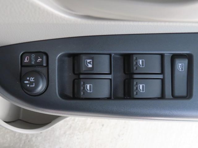 ブーンX SAIII マニュアルエアコン ETC 1年間無料保証プッシュ式エンジンスターター キーフリー バックカメラ 電格ミラー ワンオーナー アイドリングストップ オートライト コーナーセンサー 純正CDステレオ パワーウィンドウ 純正フロアマット(三重県)の中古車