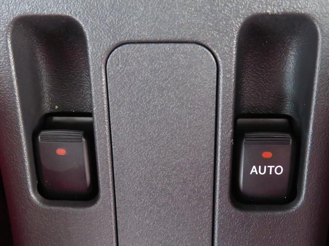 コペンセロ オートエアコン コーナーセンサー 1年間無料保証運転席・助手席シートヒーター キーフリー 助手席エアバック ターボエンジン ABS アルミホイール 衝突安全ボディ パワーウィンドウ LEDヘッドライト アイドリングストップ(三重県)の中古車