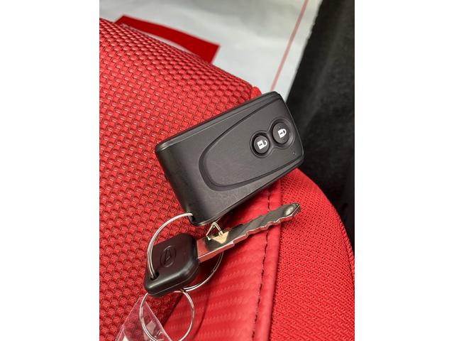 コペンセロ　　　　オートエアコン　コーナーセンサー　１年間無料保証運転席・助手席シートヒーター　キーフリー　助手席エアバック　ターボエンジン　ＡＢＳ　アルミホイール　衝突安全ボディ　パワーウィンドウ　ＬＥＤヘッドライト　元ディーラー試乗車（三重県）の中古車