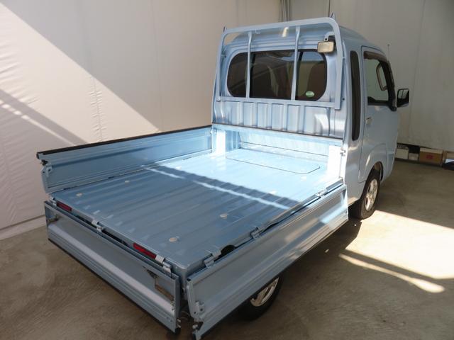 ハイゼットトラックジャンボ 4WD 4AT 純正7型ナビ 1年間無料保証ゲートプロテクター マニュアルエアコン 荷台作業照明 あゆみ板掛け レベリング バックカメラ ETC 前方用ドライブレコーダー ゲートチェーン 定期点検記録簿 地デジ ワンオーナー キーレスエントリー(三重県)の中古車