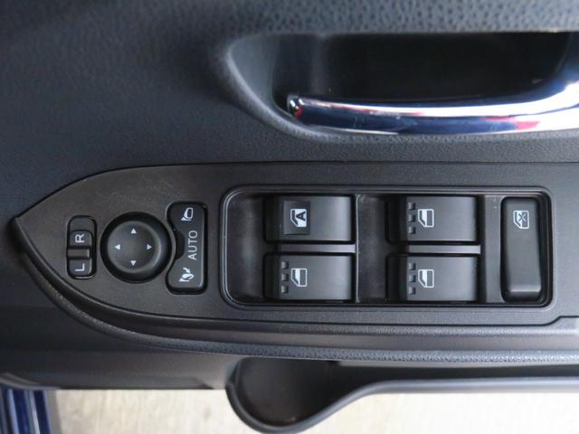 タントカスタムＲＳ　　純正７型ナビ　パノラマカメラ　１年間無料保証電動パーキングブレーキ　コーナーセンサー　ｉ−ｓｔｏｐ　ＵＳＢ入力　Ｂｌｕｅｔｏｏｔｈ対応　地デジ　シートヒータ　ＥＴＣ　キーフリー　前後ドラレコ　両側パワースライドドア　ＨＤＭＩ接続　オートエアコン（三重県）の中古車