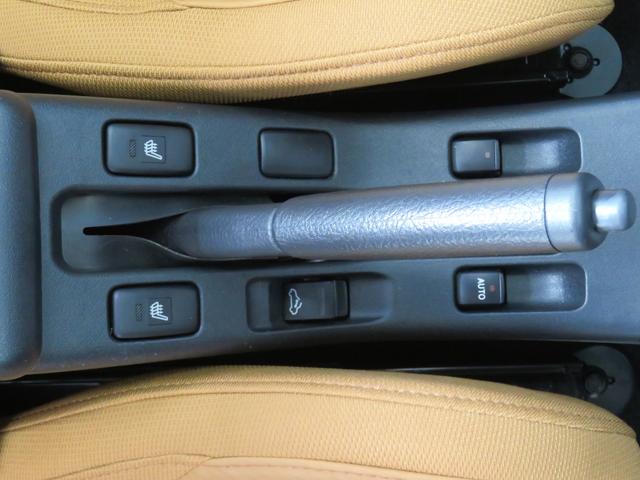 コペンセロ　６．８型ディスプレイオーディオ　ＥＴＣ　１年間無料保証キーフリー　プッシュ式エンジンスターター　前方用ドライブレコーダー　運転席・助手席シートヒーター　オートエアコン　Ｂｌｕｅｔｏｏｔｈ対応　ＤＶＤ再生　ＵＳＢ接続　純正フロアマット　ＬＥＤヘッドライト（三重県）の中古車