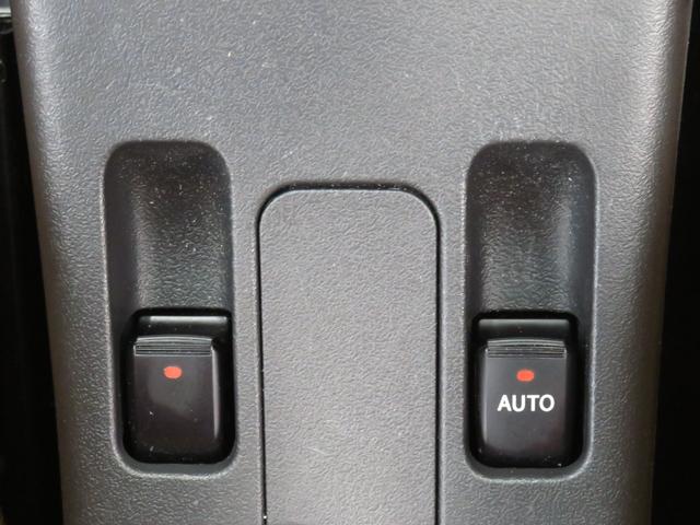 コペンセロ　６．８型ディスプレイオーディオ　ＥＴＣ　１年間無料保証キーフリー　プッシュ式エンジンスターター　前方用ドライブレコーダー　運転席・助手席シートヒーター　オートエアコン　Ｂｌｕｅｔｏｏｔｈ対応　ＤＶＤ再生　ＵＳＢ接続　純正フロアマット　ＬＥＤヘッドライト（三重県）の中古車