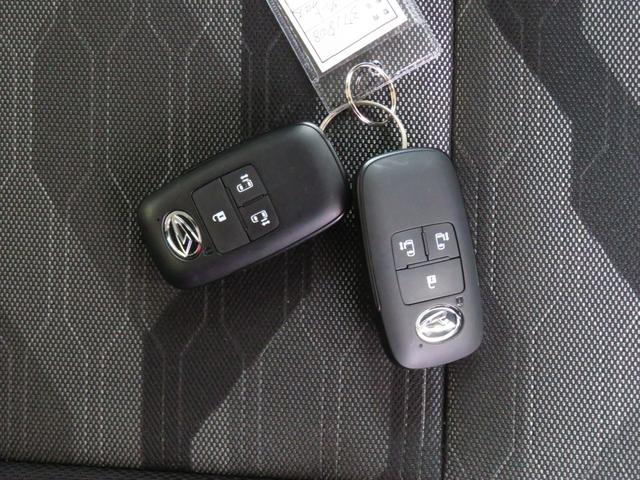 タントファンクロス　　運転席・助手席シートヒーター　１年間無料保証電動パーキングブレーキ　コーナーセンサー　両側パワースライドドア　定期点検記録簿　プッシュスタート　電動格納ドアミラー　アイドリングストップ車　展示車　バックカメラ　キーフリー　オートエアコン（三重県）の中古車