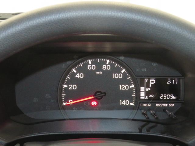 ハイゼットカーゴDX 2WD CVT キーレスエントリー 1年間無料保証アイドリングストップ コーナーセンサー マニュアルエアコン パワーウィンドウ レベリング AM/FMラジオ 運転席助手席エアバック 衝突安全ボディ 1オーナー車 両側スライドドア オートライト 記録簿(三重県)の中古車