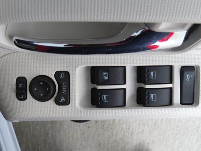 ムーヴキャンバスストライプスＧターボ　両側パワースライドドア　１年間無料保証衝突回避支援装置　コーナーセンサー　電動パーキングブレーキ　運転席・助手席シートヒーター　デモカーＵＰ　プッシュスタート　キーフリー　ワンオーナー　パノラマカメラ　オートエアコン　ＬＥＤヘッドライト（三重県）の中古車