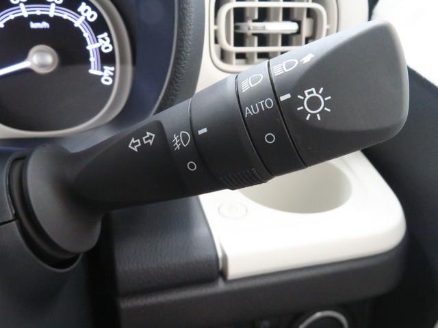 ムーヴキャンバスストライプスＧ　届出済未使用車　１年間無料保証電動パーキングブレーキ　コーナーセンサー　パノラマカメラ　Ｗパワースライドドア　前後誤発進抑制　点検記録簿　試乗車ＵＰ　プッシュスタート　キーフリー　オートエアコン　運転席・助手席シートヒーター（三重県）の中古車