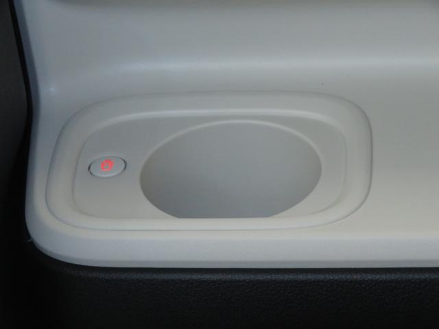 ムーヴキャンバスストライプスＧ　届出済未使用車　１年間無料保証電動パーキングブレーキ　コーナーセンサー　パノラマカメラ　Ｗパワースライドドア　前後誤発進抑制　点検記録簿　試乗車ＵＰ　プッシュスタート　キーフリー　オートエアコン　運転席・助手席シートヒーター（三重県）の中古車