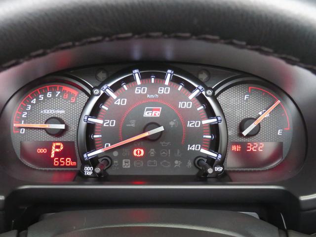 コペンＧＲ　スポーツ　　　ＧＲ専用純正レカロシート　１年間無料保証運転席・助手席シートヒーター　キーフリー　ＬＥＤヘッドライト　オートエアコン　パワーウィンドウ　プッシュ式エンジンスターター　ＢＢＳ製１６インチアルミホイール　ＧＲ専用ＭＯＭＯ製ハンドル　オートライト（三重県）の中古車