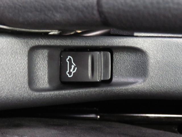 コペンＧＲ　スポーツ　　　ＧＲ専用純正レカロシート　１年間無料保証運転席・助手席シートヒーター　キーフリー　ＬＥＤヘッドライト　オートエアコン　パワーウィンドウ　プッシュ式エンジンスターター　ＢＢＳ製１６インチアルミホイール　ＧＲ専用ＭＯＭＯ製ハンドル　オートライト（三重県）の中古車