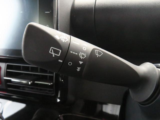 タントカスタムＸ電動パーキングブレーキ　コーナーセンサー　地デジ　展示車　電格ミラー　バックカメラ　１オーナー　ＨＤＭＩ接続　両側パワースライドドア　運転席・助手席シートヒーター　オートエアコン　Ｂｌｕｅｔｏｏｔｈ（三重県）の中古車