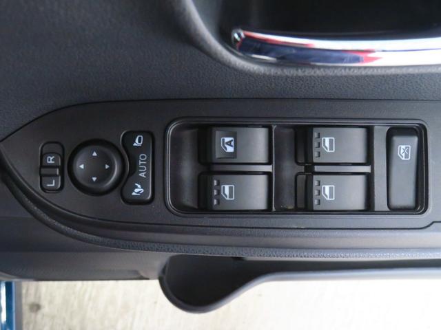 タントカスタムＸ電動パーキングブレーキ　コーナーセンサー　地デジ　展示車　電格ミラー　バックカメラ　１オーナー　ＨＤＭＩ接続　両側パワースライドドア　運転席・助手席シートヒーター　オートエアコン　Ｂｌｕｅｔｏｏｔｈ（三重県）の中古車