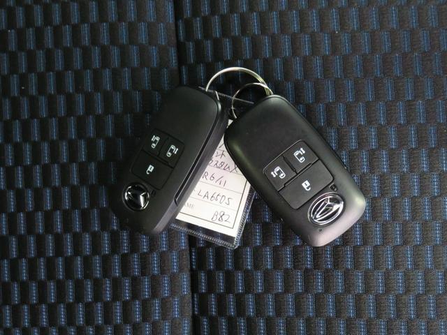 タントカスタムＸ電動パーキングブレーキ　コーナーセンサー　地デジ　展示車　電格ミラー　バックカメラ　１オーナー　ＨＤＭＩ接続　両側パワースライドドア　運転席・助手席シートヒーター　オートエアコン　Ｂｌｕｅｔｏｏｔｈ（三重県）の中古車