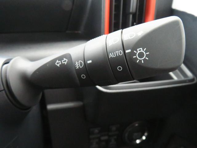 タントファンクロス　　運転席・助手席シートヒーター　１年間無料保証電動パーキングブレーキ　コーナーセンサー　純正９型ディスプレイオーディオ　バックカメラ　プッシュスタート　電動格納ドアミラー　展示車　両側パワースライドドア　Ｂｌｕｅｔｏｏｔｈ対応　ＨＤＭＩ接続（三重県）の中古車