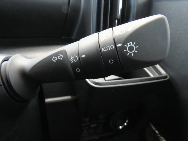 タントカスタムＲＳリミテッド　　　　届出済未使用車　１年間無料保証電動パーキングブレーキ　コーナーセンサー　純正９型ディスプレイオーディオ　バックカメラ　電動格納ミラー　両側パワースライドドア　ＥＴＣ　フルセグ　Ｂｌｕｅｔｏｏｔｈ対応　運転席・助手席シートヒーター（三重県）の中古車