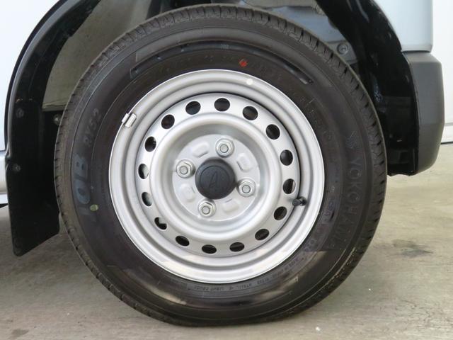 ハイゼットカーゴＤＸ　　　２ＷＤ　ＣＶＴ　マニュアルエアコン　１年間無料保証コーナーセンサー　アイドリングストップ　キーレスエントリー　運転席助手席エアバック　オートライト　記録簿　ＡＢＳ　試乗車ＵＰ　パワーウィンドウ　レベリング　ＡＭ／ＦＭラジオ（三重県）の中古車