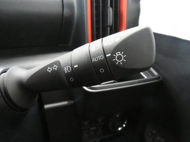 タントファンクロス　バックカメラ　パワーウィンドウ　１年間無料保証電動パーキングブレーキ　コーナーセンサー　Ｂｌｕｅｔｏｏｔｈ　電動格納ドアミラー　展示車　純正９型ディスプレイオーディオ　キーフリー　運転席・助手席シートヒーター　両側パワースライドドア（三重県）の中古車