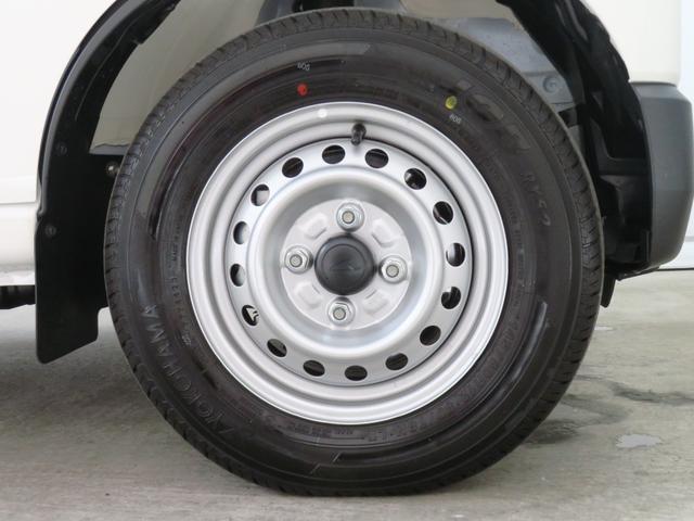 ハイゼットカーゴＤＸ　　　２ＷＤ　ＣＶＴ　キーレスエントリー　１年間無料保証コーナーセンサー　アイドリングストップ　マニュアルエアコン　レベリング　パワーウィンドウ　ＡＭ／ＦＭラジオ　衝突安全ボディ　１オーナー車　両側スライドドア　オートライト　記録簿　ＡＢＳ（三重県）の中古車