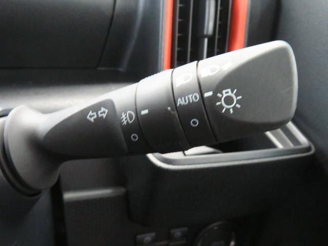 タントファンクロスターボ　　両側パワースライドドア　１年間無料保証電動パーキングブレーキ　コーナーセンサー　アイドリングストップ機能　ワンオーナー車　展示試乗車　ＬＥＤライト　車線逸脱警報　電動格納ドアミラー　パノラマカメラ　運転席・助手席シートヒーター　キーフリー（三重県）の中古車