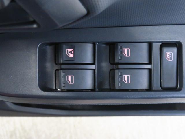 ミライースL SAIII マニュアルエアコン 1年間無料保証アイドリングストップ車 コーナーセンサー 車線逸脱アラート ワンオーナ 衝突回避支援システム 元試乗車 オートハイビーム バックカメラ キーレスエントリー 純正フロアマット パワーウィンドウ(三重県)の中古車