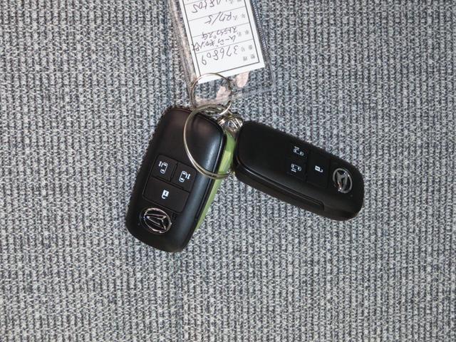 ムーヴキャンバスストライプスＧ　運転席・助手席シートヒーター　１年間無料保証電動パーキングブレーキ　コーナーセンサー　元ディーラー代車　オートエアコン　Ｗパワースライドドア　前後誤発進抑制　セキュリティーアラーム　パノラマカメラプッシュスタート　車線逸脱警告（三重県）の中古車