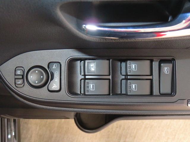 タントカスタムX 運転席・助手席シートヒーター 1年間無料保証電動パーキングブレーキ コーナーセンサー 1オーナー アイドリングS 展示車 電動格納式ミラー バックカメラ 衝突安全ボディ LEDヘッドライト 両側パワースライドドア キーフリー オートエアコン(三重県)の中古車