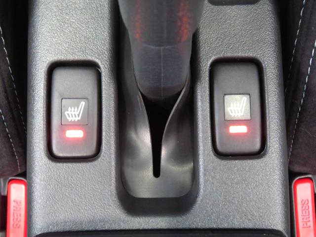 コペンＧＲ　スポーツ　５ＭＴ　届出済未使用車　１年間無料保証運転席・助手席シートヒーター　キーフリー　ＬＥＤヘッドライト　記録簿　ＡＢＳ　ワンオーナー　純正レカロシート　ＭＯＭＯハンドル　ＢＢＳホイール　オートエアコン　コーナーセンサー　パワーウィンドウ（三重県）の中古車