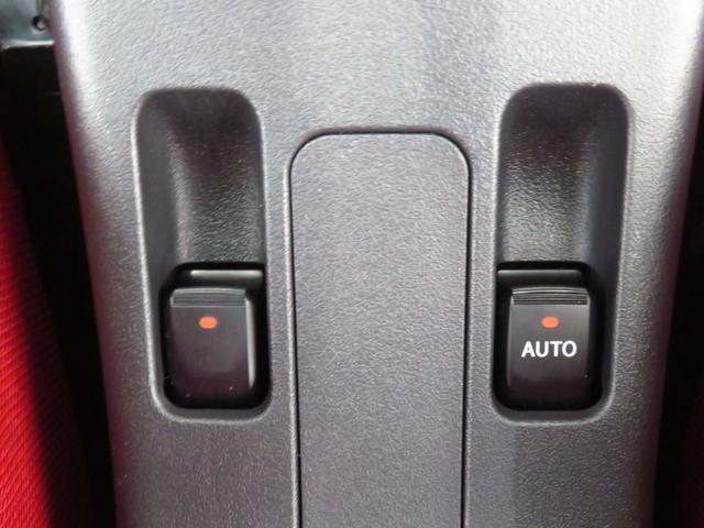 コペンローブ　　　オートエアコン　コーナーセンサー　１年間無料保証運転席・助手席シートヒーター　キーフリー　ターボモデル　Ｉ−ＳＴＯＰ　　ＬＥＤヘッドランプ　衝突安全ボディ　ＡＷ　ＡＢＳ　オートライト　ワンオーナー車　パワーウィンドウ　プッシュ式エンジンスターター（三重県）の中古車