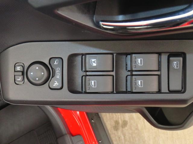 タフトG ダーククロムベンチャー オートエアコン 1年間無料保証電動パーキングブレーキ コーナーセンサー 電動格納ドアミラー 1オ−ナ− Bカメラ アダプティブクルーズコントロール 記録簿 アルミホイール ABS キーフリー 運転席・助手席シートヒーター(三重県)の中古車