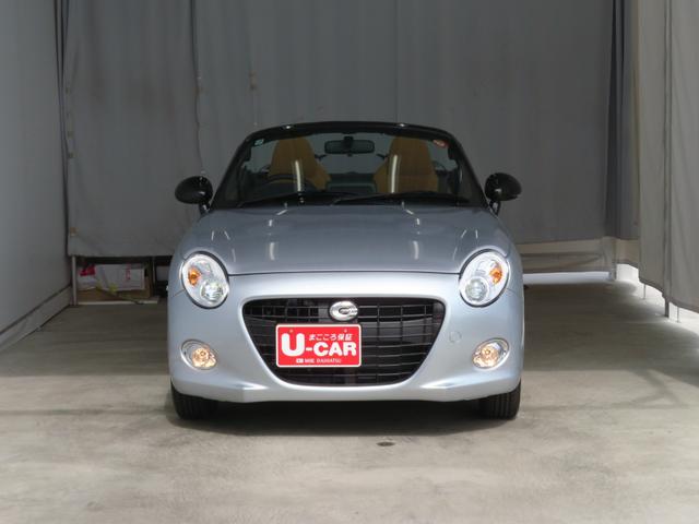 コペンセロ　　　　　届出済未使用車　オートエアコン　１年間無料保証運転席・助手席シートヒーター　キーフリー　ワンオーナーカー　元試乗車　プッシュスタート　定期点検記録簿　ＡＢＳ　ＬＥＤヘッドライト　コーナーセンサー　アイドリングストップ　パワーウィンドウ（三重県）の中古車