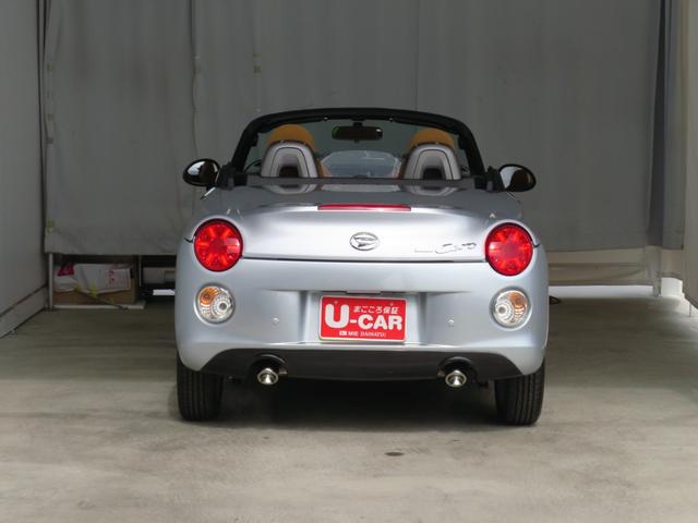 コペンセロ　　　　　届出済未使用車　オートエアコン　１年間無料保証運転席・助手席シートヒーター　キーフリー　ワンオーナーカー　元試乗車　プッシュスタート　定期点検記録簿　ＡＢＳ　ＬＥＤヘッドライト　コーナーセンサー　アイドリングストップ　パワーウィンドウ（三重県）の中古車