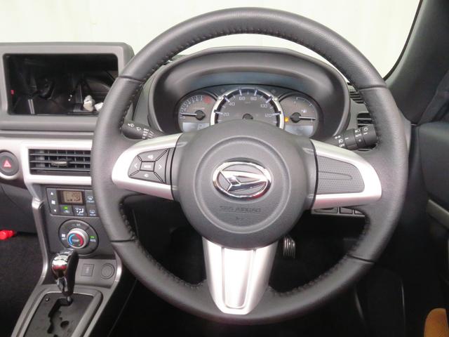 コペンセロ　　　　　届出済未使用車　オートエアコン　１年間無料保証運転席・助手席シートヒーター　キーフリー　ワンオーナーカー　元試乗車　プッシュスタート　定期点検記録簿　ＡＢＳ　ＬＥＤヘッドライト　コーナーセンサー　アイドリングストップ　パワーウィンドウ（三重県）の中古車