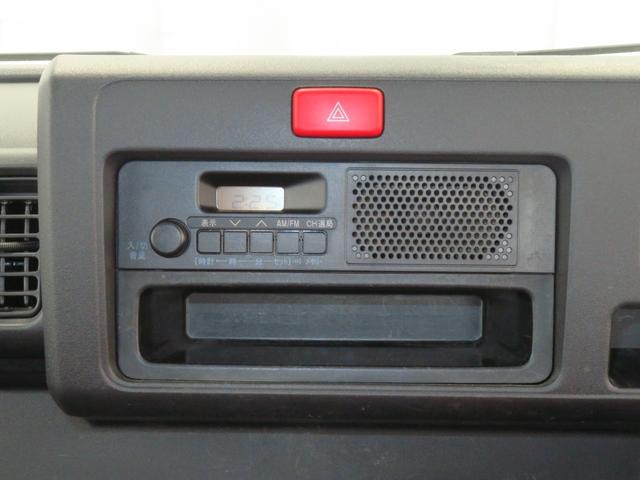 ハイゼットトラックスタンダード　　　４ＷＤ　４ＡＴ　レベリング　１年間無料保証マニュアルエアコン　ゲートプロテクター　ゲートチェーン　あゆみ板掛け　純正フロアマット　ワンオーナー車　整備記録簿　キーレスエントリー　安全ボディ　パワーウィンドウ　ＡＭ／ＦＭラジオ（三重県）の中古車