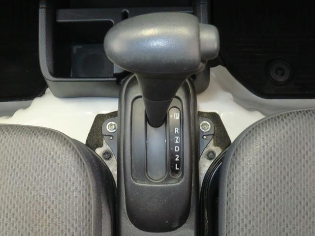 ハイゼットトラックスタンダード　　　４ＷＤ　４ＡＴ　レベリング　１年間無料保証マニュアルエアコン　ゲートプロテクター　ゲートチェーン　あゆみ板掛け　純正フロアマット　ワンオーナー車　整備記録簿　キーレスエントリー　安全ボディ　パワーウィンドウ　ＡＭ／ＦＭラジオ（三重県）の中古車