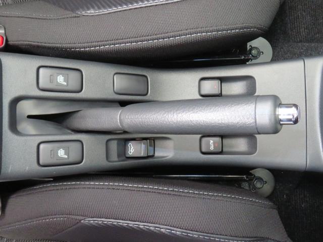 コペンローブ　　　オートエアコン　コーナーセンサー　１年間無料保証運転席・助手席シートヒーター　キーフリー　パワーウィンドウ　ターボモデル　Ｉ−ＳＴＯＰ　　ＬＥＤヘッドランプ　衝突安全ボディ　ＡＷ　ＡＢＳ　元試乗車　オートライト　プッシュ式エンジンスターター（三重県）の中古車