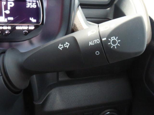 ムーヴX 届出済未使用車 バックカメラ キーフリー 1年間無料保証両側パワースライドドア コーナーセンサー 純正9型ディスプレイオーディオ 電格ミラー LEDヘッドライト 地デジ ブルートゥース HDMI接続 ワイヤレス充電 オートエアコン パワーウィンドウ(三重県)の中古車