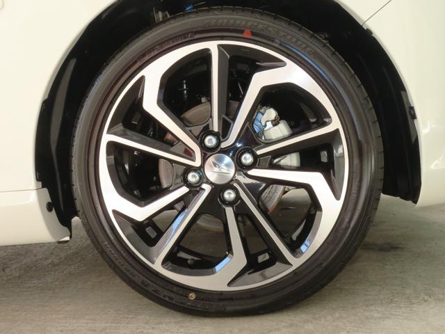 コペンセロ　　　　届出済未使用車　コーナーセンサー　１年間無料保証届出済未使用車　運転席・助手席シートヒーター　キーフリー　プッシュスタート　定期点検記録簿　ターボエンジン　ＬＥＤヘッドライト　パワーウィンドウ　アイドリングストップ　オートエアコン（三重県）の中古車