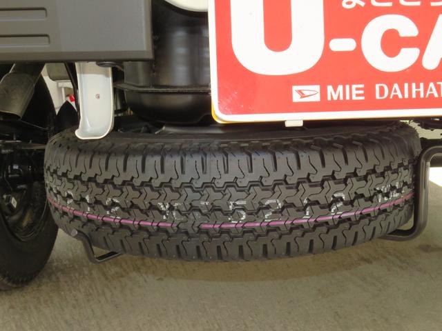 ハイゼットトラックスタンダード　　　４ＷＤ　５ＭＴ　レベリング　１年間無料保証元ディーラー代車　アイドリングストップ　コーナーセンサー　あゆみ板掛け　マニュアルエアコン　ＡＭ／ＦＭラジオ　　整備記録簿　衝突回避支援ブレーキ　車線逸脱警報　パワステ　オートライト　ＡＢＳ（三重県）の中古車
