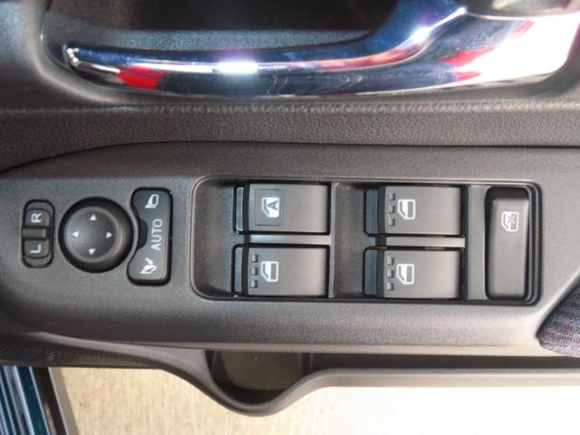 ムーヴＲＳ　純正１０型ナビ　両側パワースライドドア　１年間無料保証電動パーキングブレーキ　コーナーセンサー　電格ミラー　Ｂｌｕｅｔｏｏｔｈ接続　地デジ　ワンオーナー　パノラマカメラ　前後ドラレコ　キーフリー　ＨＤＭＩ接続　オートエアコン　ダンディスポーツスタイル（三重県）の中古車