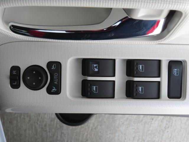 ムーヴキャンバスストライプスG 運転席・助手席シートヒーター 1年間無料保証電動パーキングブレーキ 元ディーラー試乗 コーナーセンサー 電格ミラー キーフリー 衝突安全ボディ LEDヘッドライト バックカメラ 両側パワースライドドア オートエアコン パワーウィンドウ(三重県)の中古車