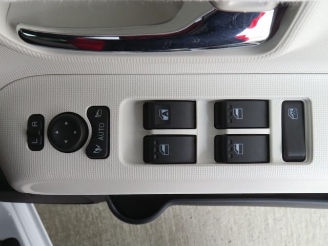 ムーヴキャンバスストライプスＧターボ　１年間無料保証電動パーキングブレーキ　コーナーセンサー　地デジ　シートヒータ　ＥＴＣ　前後ドラレコ　デモカーＵＰ　キーフリー　ワンオーナー　パノラマカメラ　純正９型ディスプレイオーディオ　Ｂｌｕｅｔｏｏｔｈ対応（三重県）の中古車